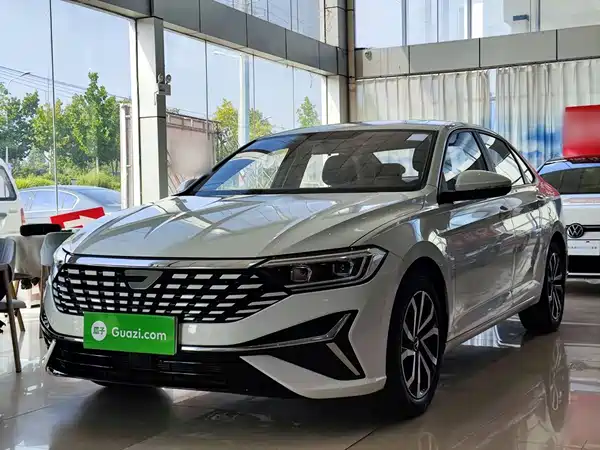 Jetta VA7 2025