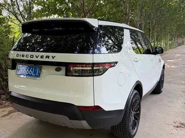 Land Rover Discovery 2019