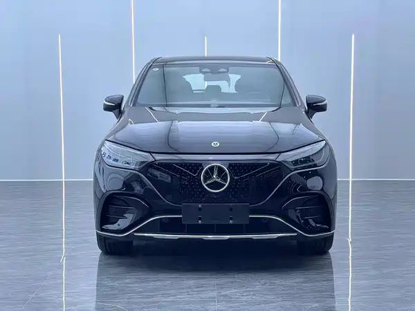 Mercedes-Benz EQE SUV 2024