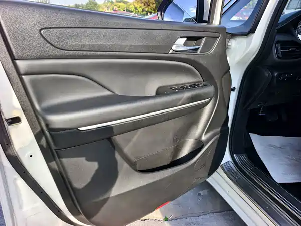 GAC Trumpchi M6 2020