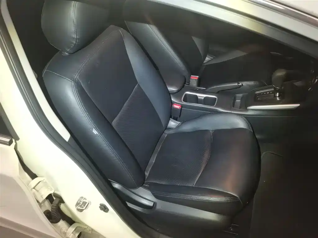 Nissan Sylphy 2020 — фото 25