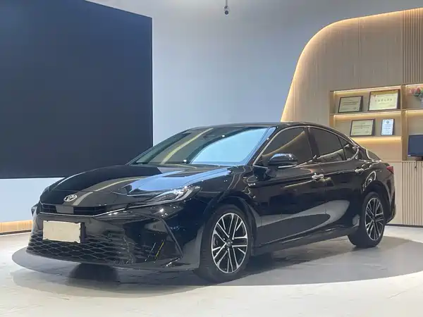Toyota Camry 2024