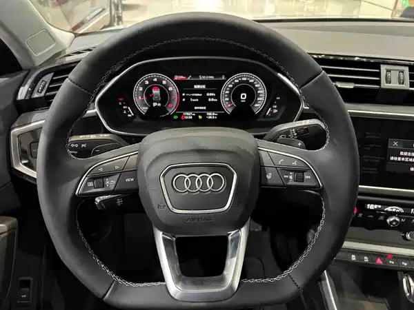 Audi Q3 2022