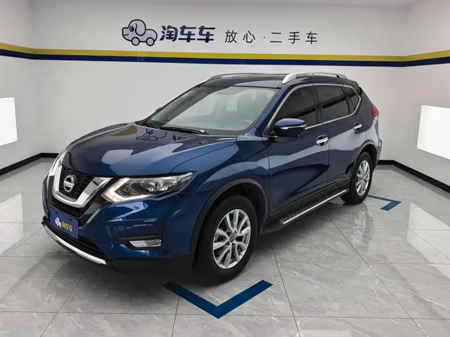 Nissan X-Trail 2018 — фото 1