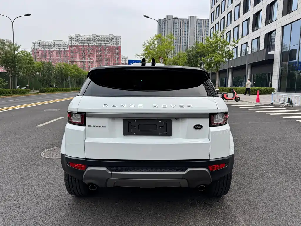 Land Rover Range Rover Evoque 2017 — фото 15