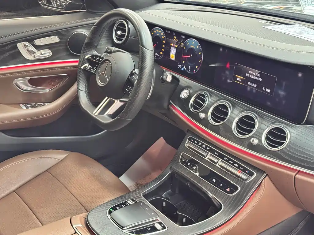 Mercedes-Benz E-Class 2021 — фото 14