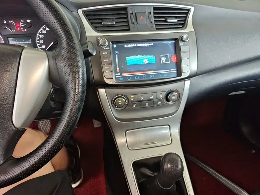 Nissan Sylphy 2015 — фото 13