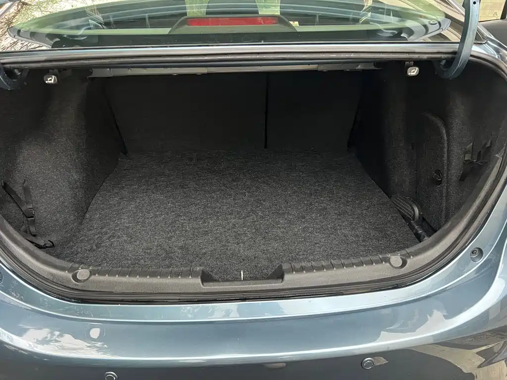 Mazda 3 Angkesela 2016 — фото 14