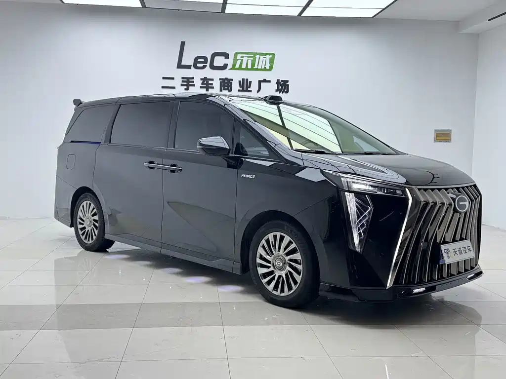 GAC Trumpchi M8 2023 — фото 3