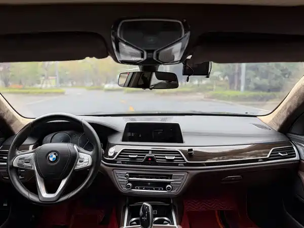 BMW 7 Series 2016