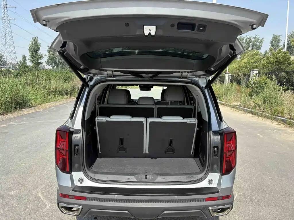 GAC Motor Trumpchi GS8 2022 — фото 17