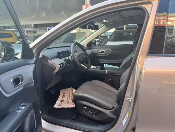 Changan Qiyuan Q05 2025