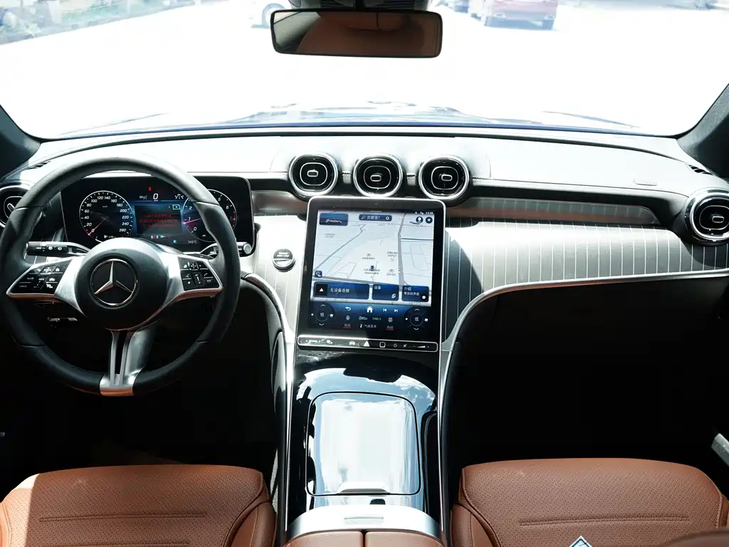 Mercedes-Benz GLC 2023 — фото 14
