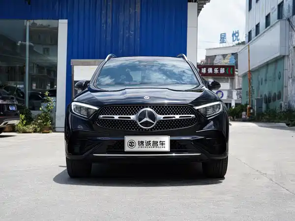 Mercedes-Benz GLC 2023