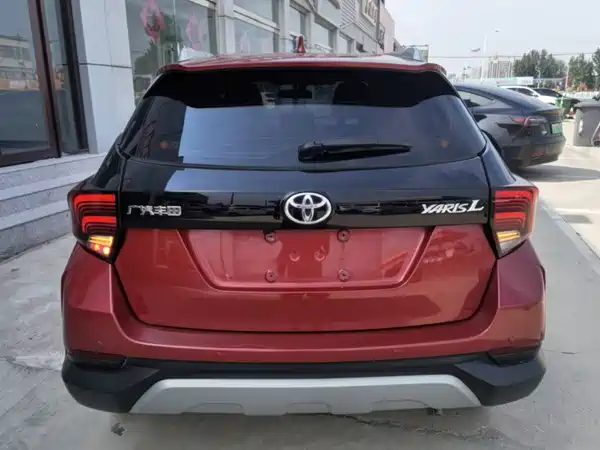 Toyota Yaris L 2020