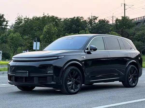 Li Auto L7 2024