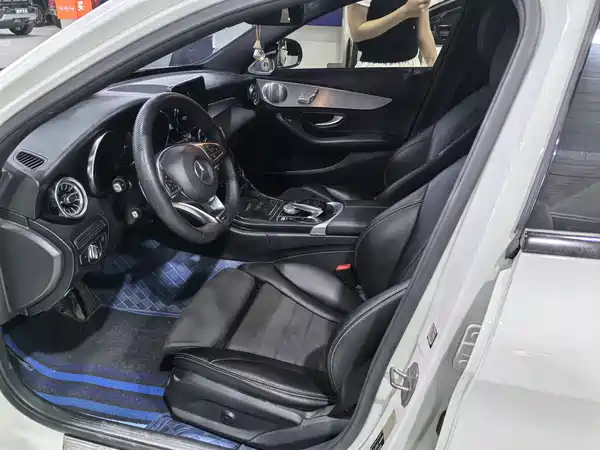 Mercedes-Benz C-Class 2018