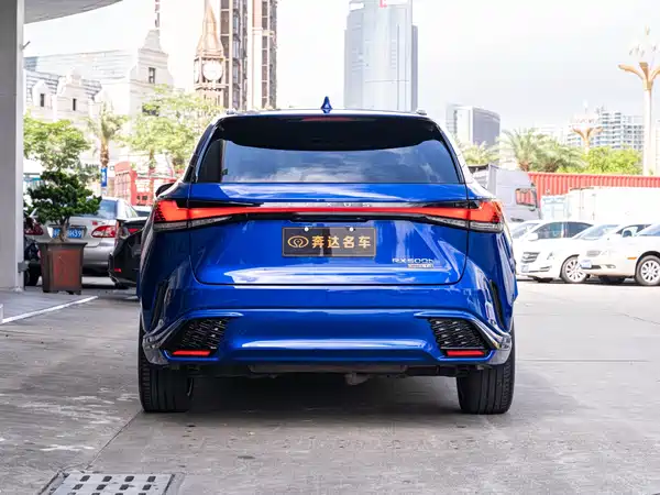Lexus RX 2023
