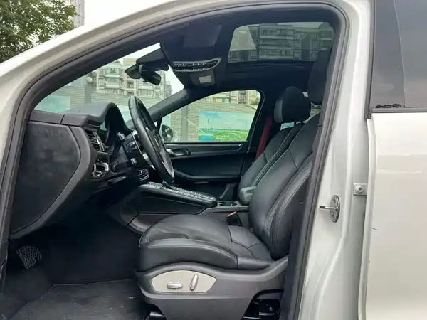 Porsche Macan 2018