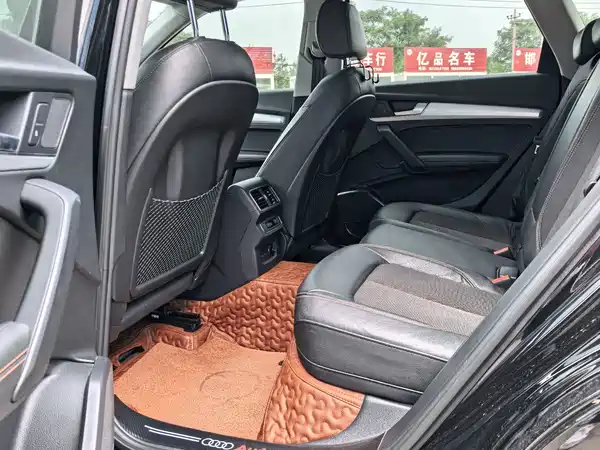 Audi Q5L 2019