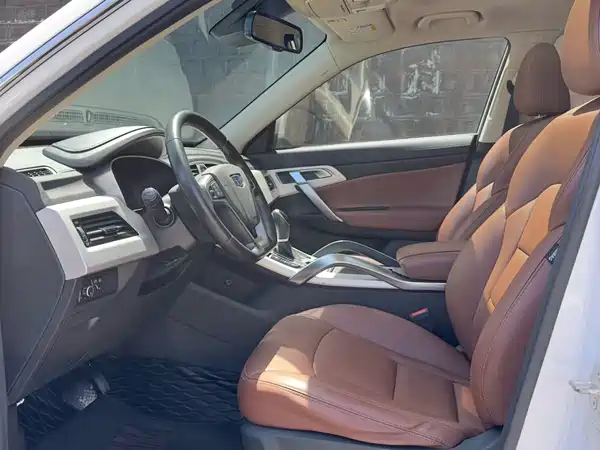 Geely Boyue 2018