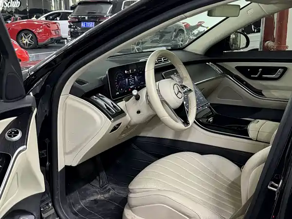 Mercedes-Benz S-Class 2022