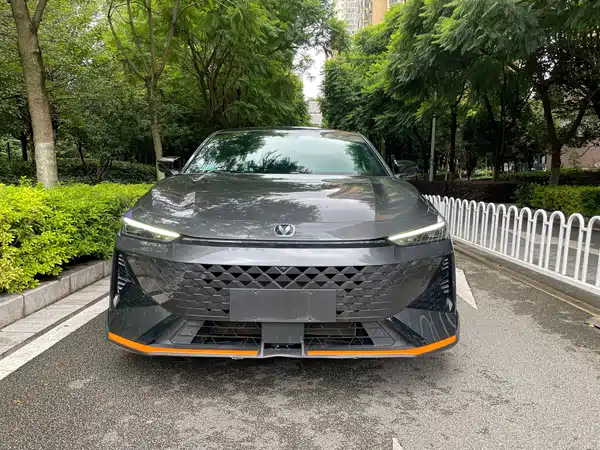 Changan UNI-V 2024
