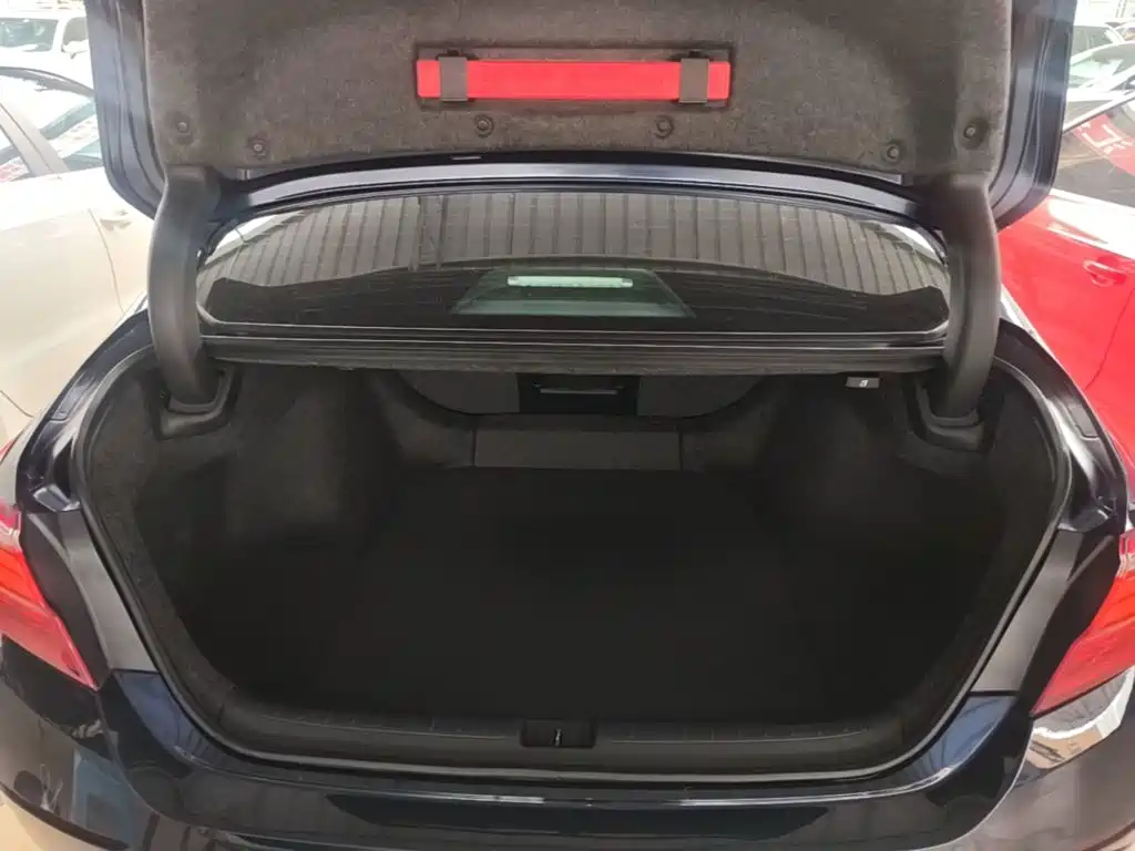 Honda Inspire 2022 — фото 19
