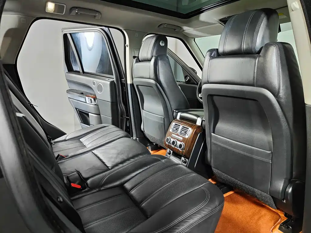 Land Rover Range Rover 2017 — фото 12
