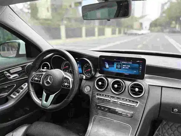 Mercedes-Benz C-Class 2019