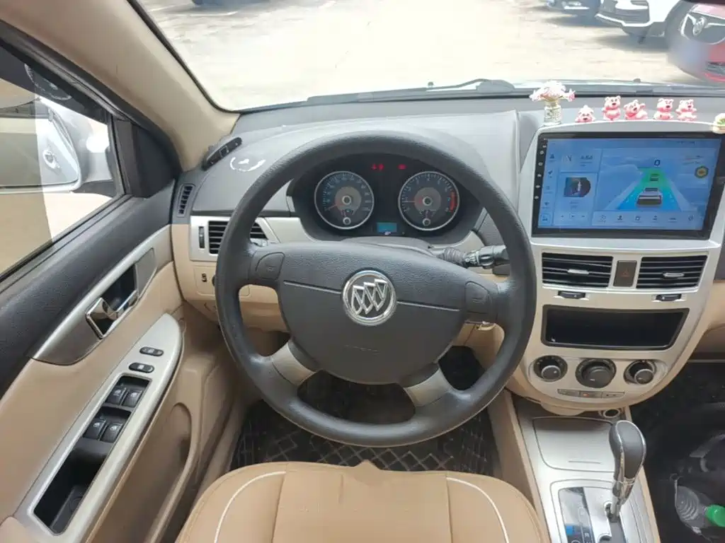 Buick Excelle 2015 — фото 11