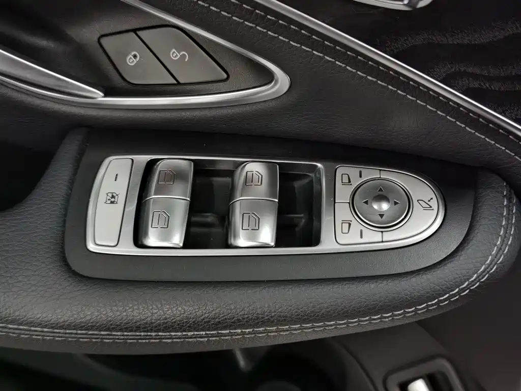Mercedes-Benz C-Class 2016 — фото 9
