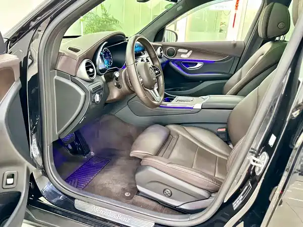 Mercedes-Benz GLC 2021