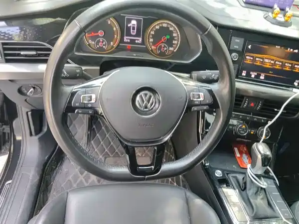Volkswagen Passat 2019