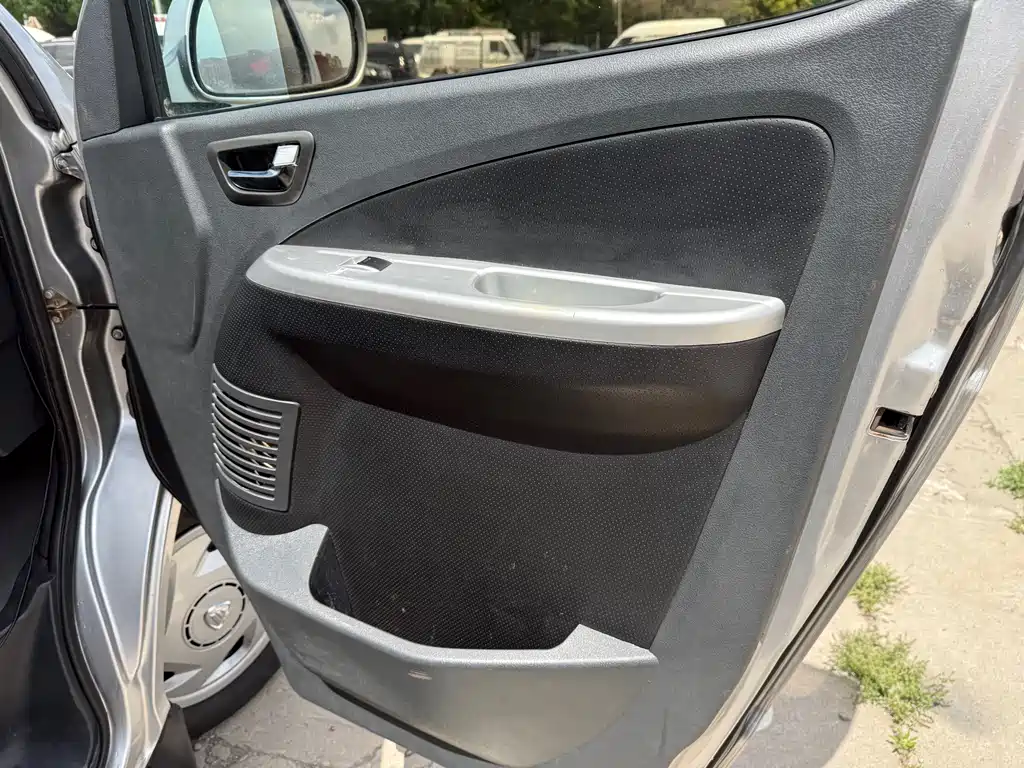 Foton Maverick E 2015 — фото 30
