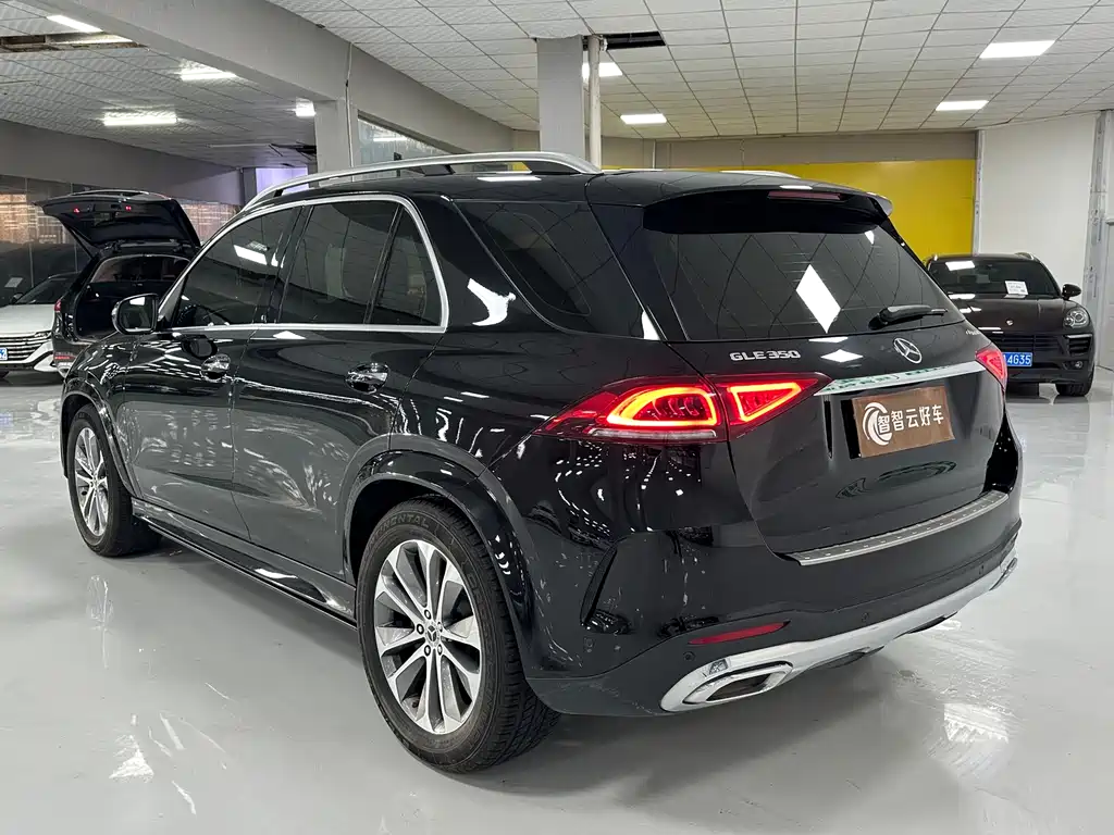 Mercedes-Benz GLE 2023 — фото 7