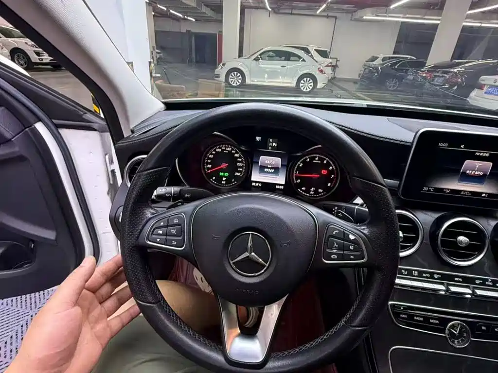 Mercedes-Benz C-Class 2017 — фото 13