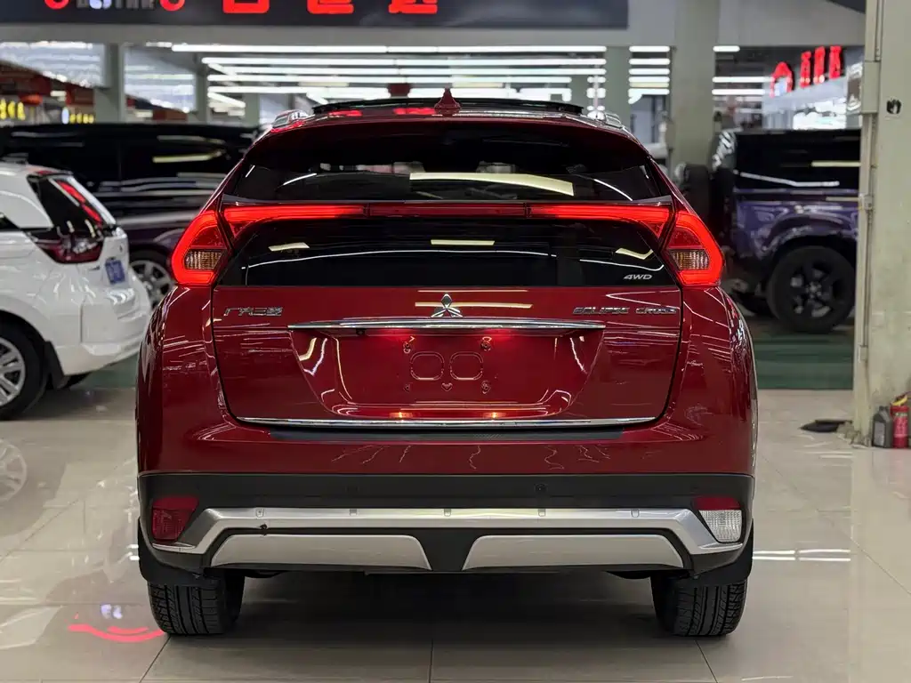 Mitsubishi Eclipse Cross 2019 — фото 22