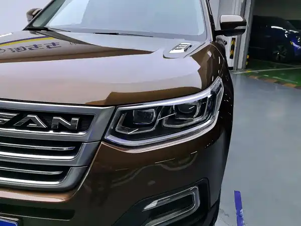 Changan CS95 2017