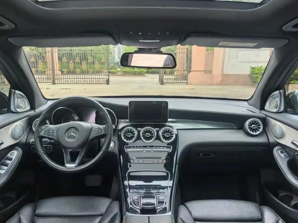 Mercedes-Benz GLC 2017
