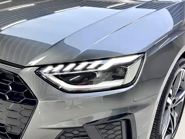 Audi A4L 2023