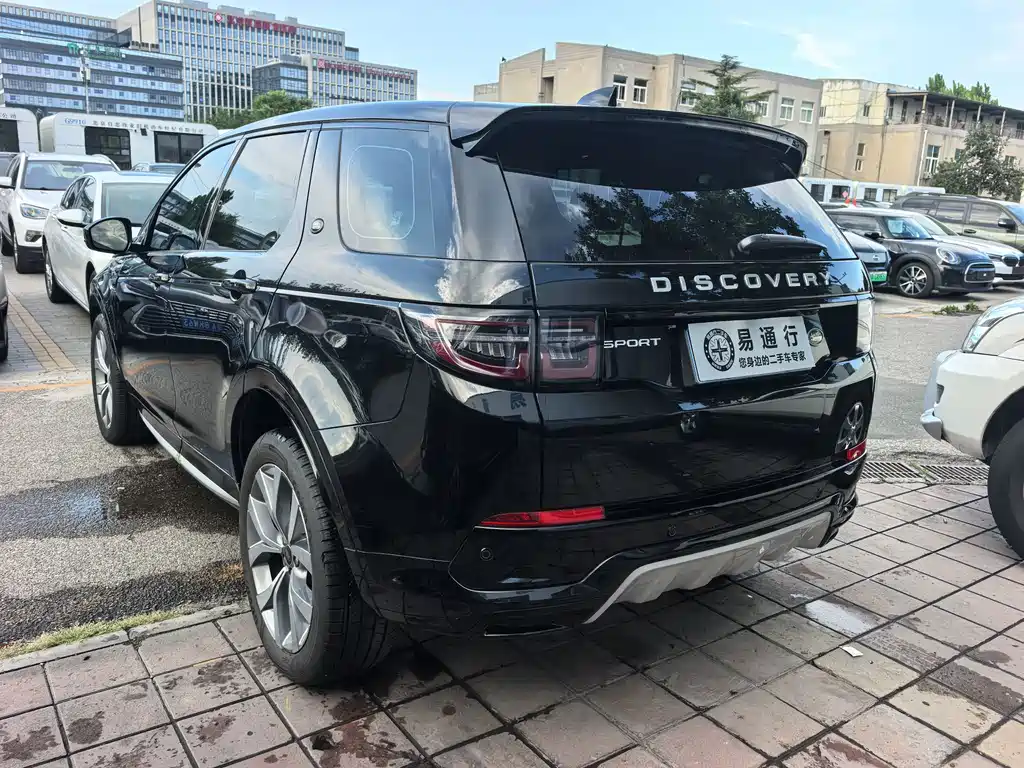 Land Rover Discovery Sport 2025 — фото 16