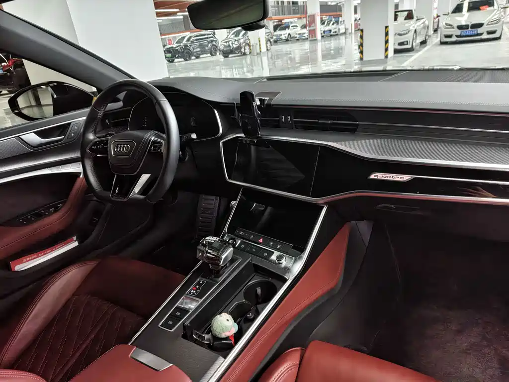 Audi A7L 2025 — фото 5