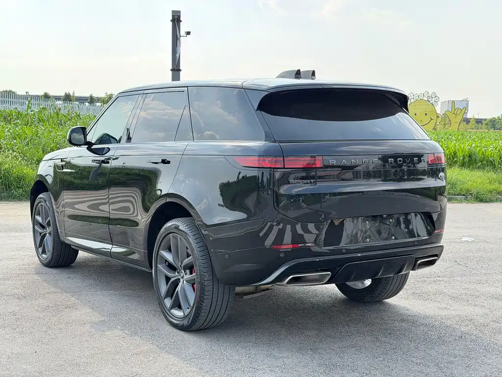 Land Rover Range Rover Sport 2025 — фото 7
