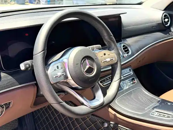 Mercedes-Benz E-Class 2019