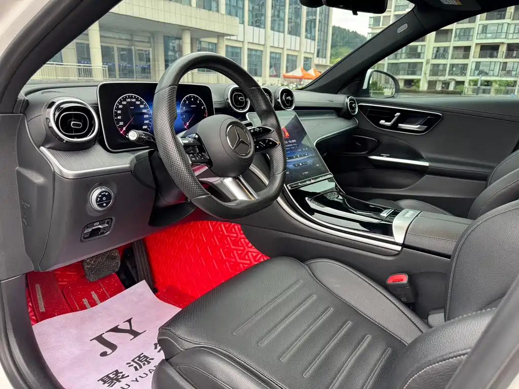 Mercedes-Benz C-Class 2022 — фото 4