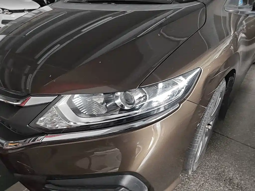 Honda Jade 2017 — фото 24
