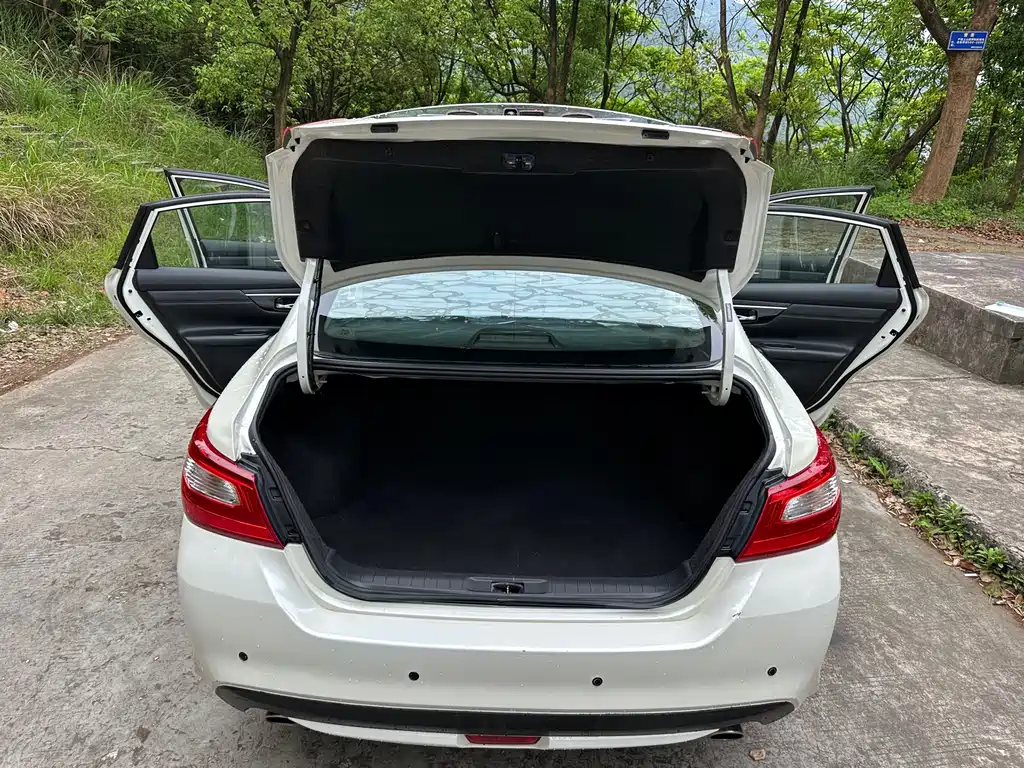 Nissan Teana 2016 — фото 10