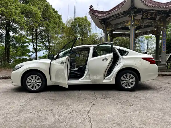 Nissan Teana 2016