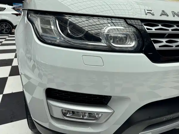 Land Rover Range Rover Sport 2015